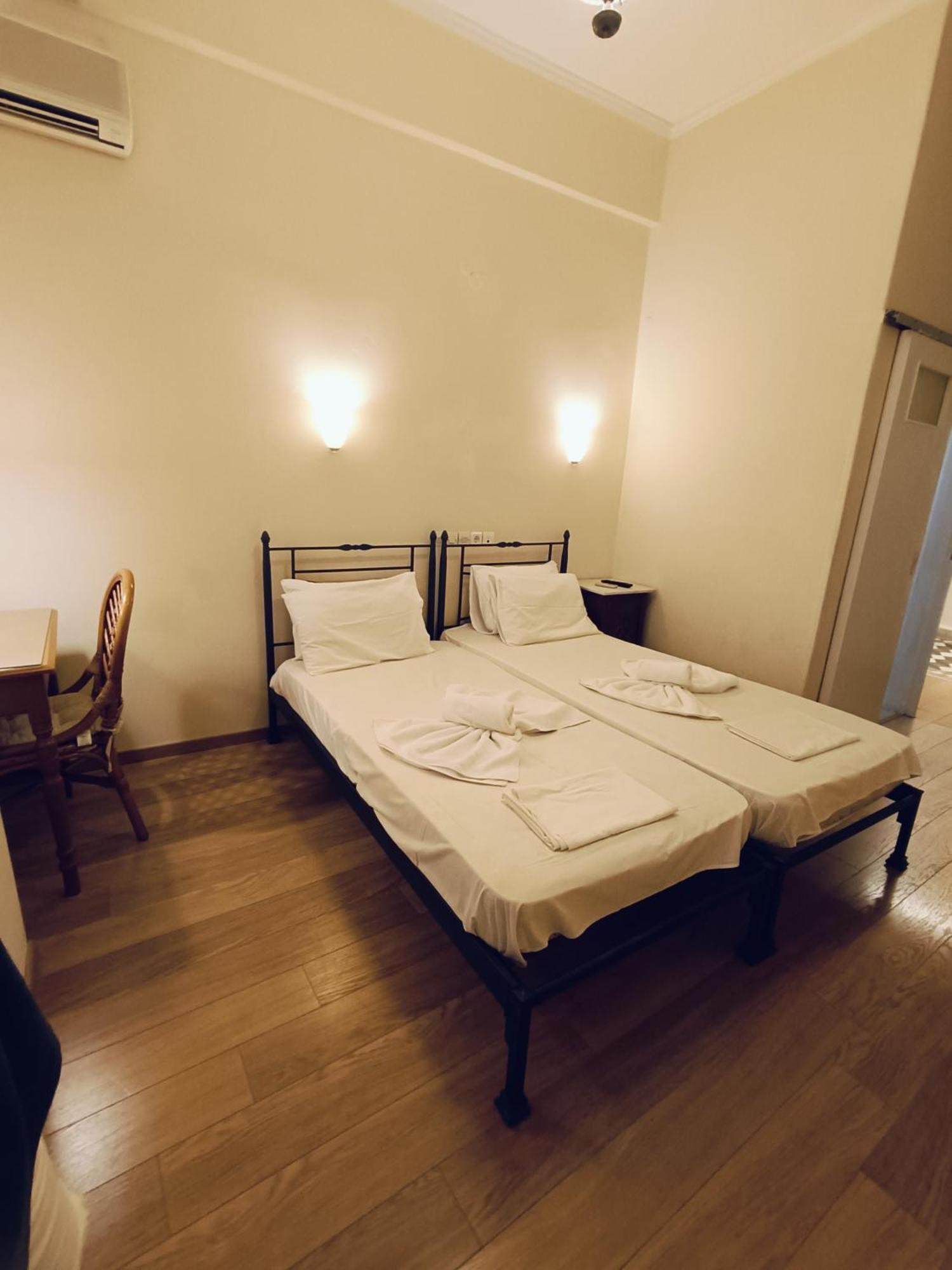Anesis Hotel Лутра Едипсу Екстериор снимка