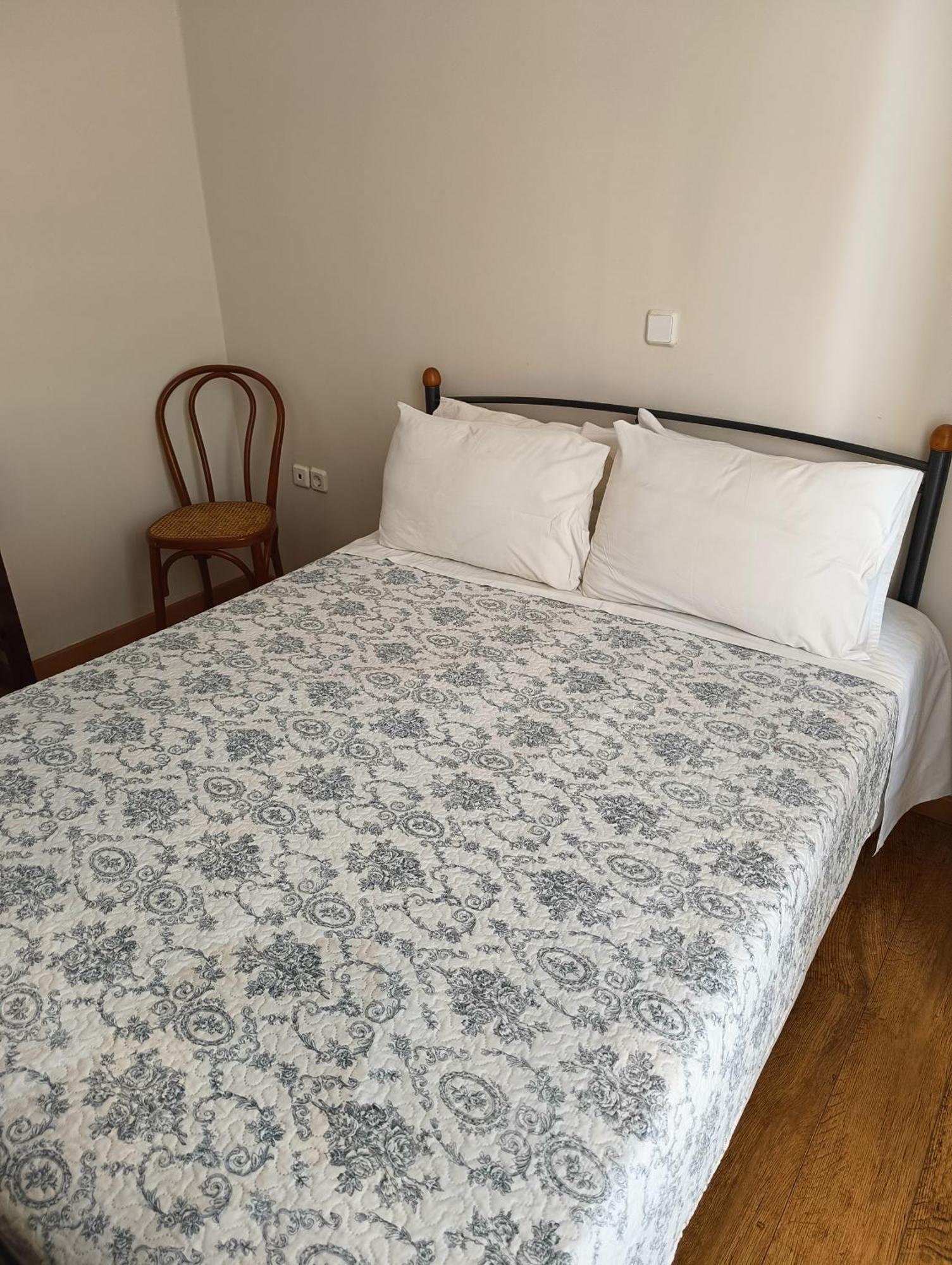 Anesis Hotel Лутра Едипсу Екстериор снимка
